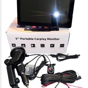 9" Portable CarPlay Monitor with Camera - Black